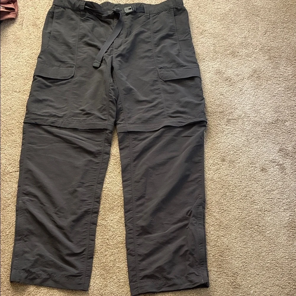 Men's Charcoal Cargo Pants zip into shorts size  XL